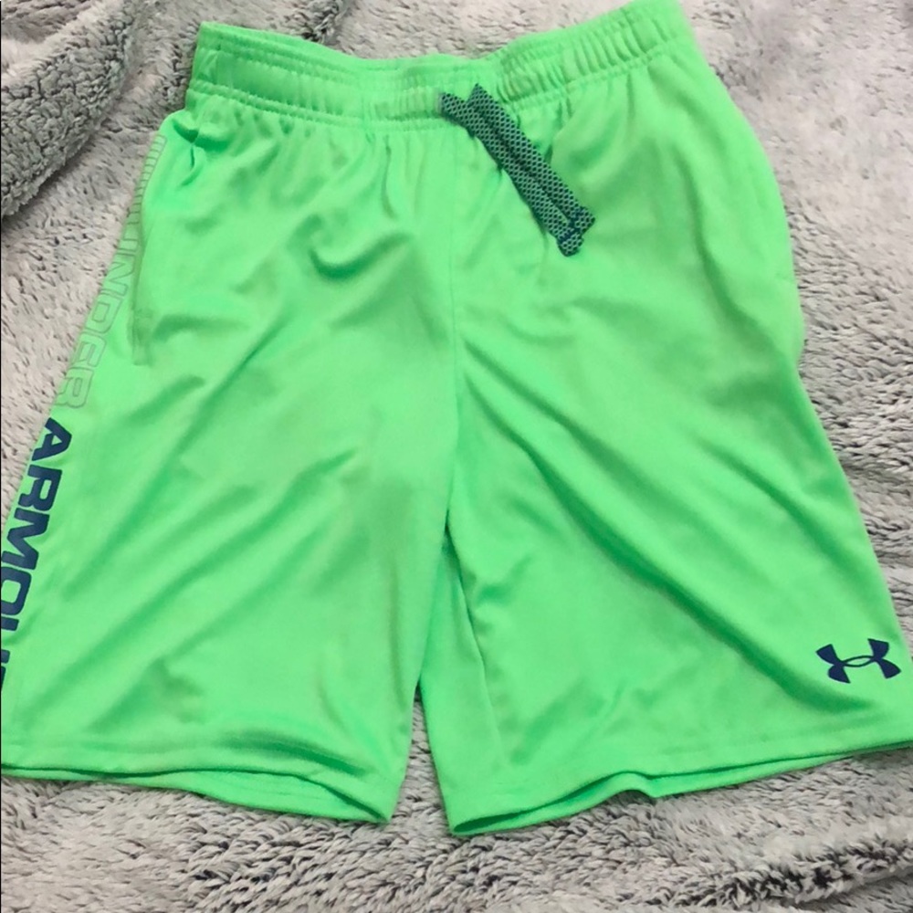Athletic shorts